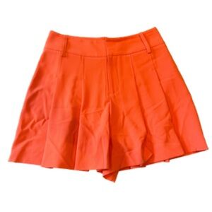 Alice + Olivia pleated shorts